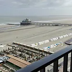 Zeezicht Alisa Appartement *