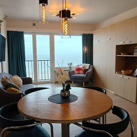 Apartment Zeezicht Alisa Blankenberge