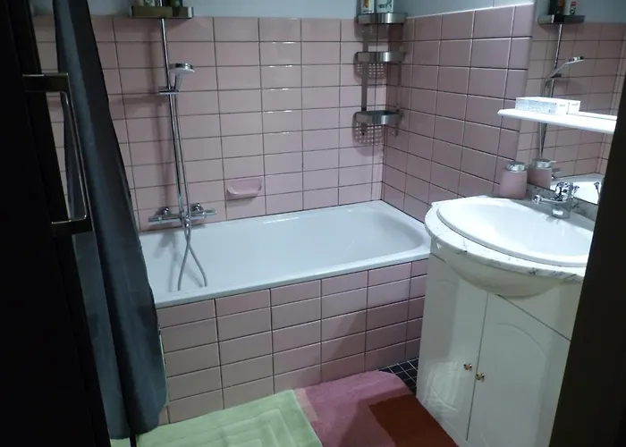 Zeezicht Alisa Lägenhet